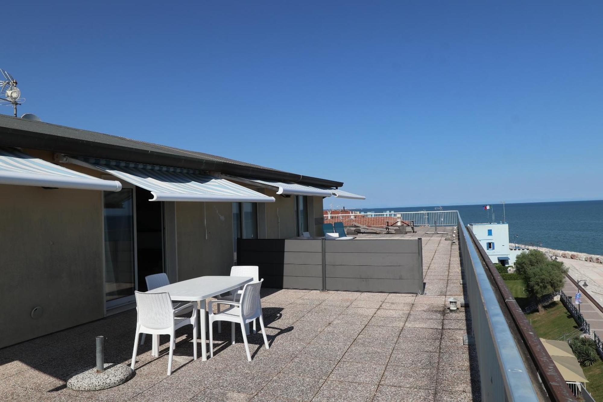 Apartmán Penthouse Attico Mara Caorle Exteriér fotografie